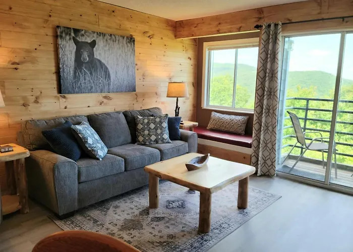 Mountain Villa Magnificent Views - 2 Pools, Fireplace&Hot Tub