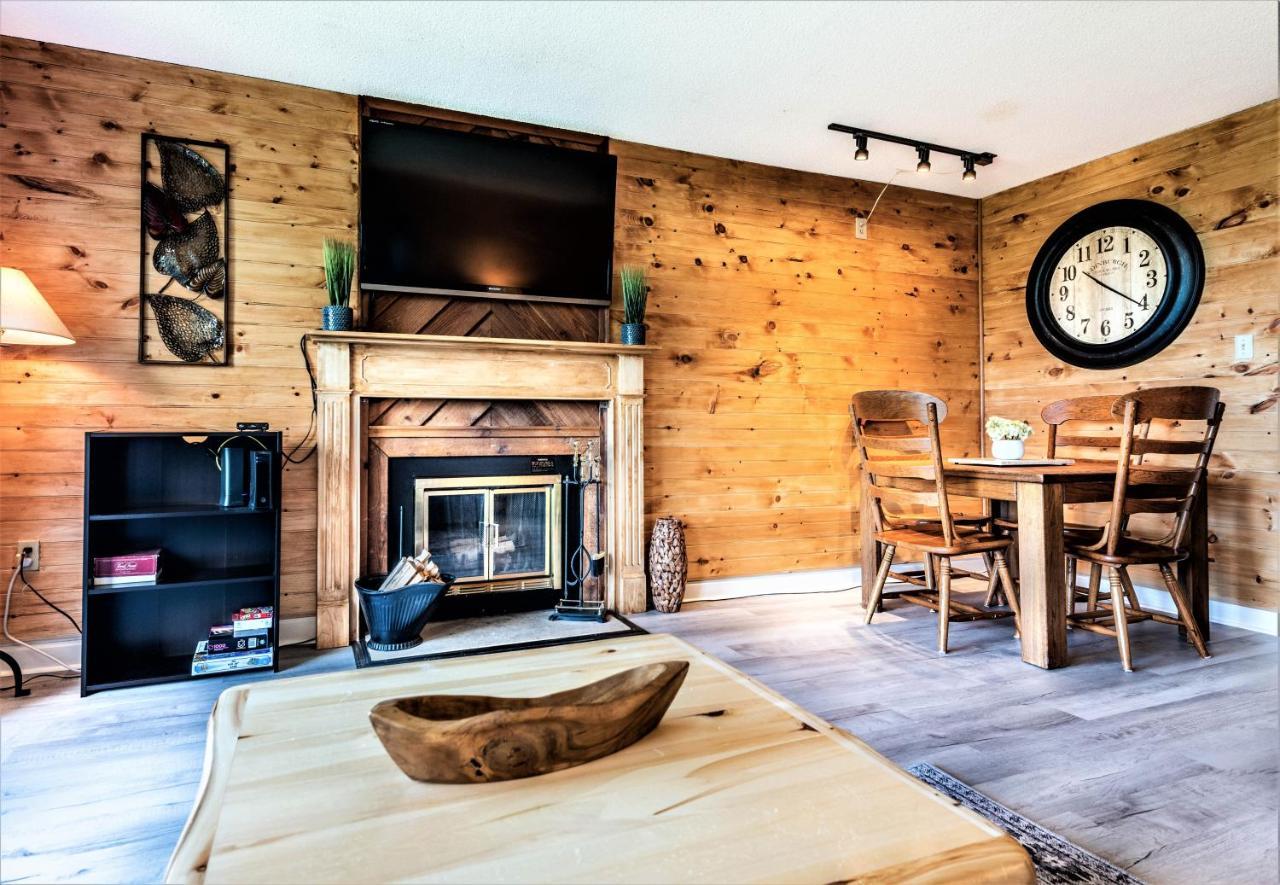 Mountain Magnificent Views - 2 Pools, Fireplace&hot Tub Appartamento